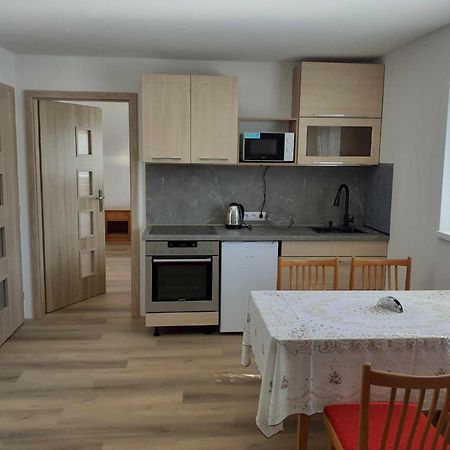 Apartmanovy Dum Terka Зазріва Екстер'єр фото